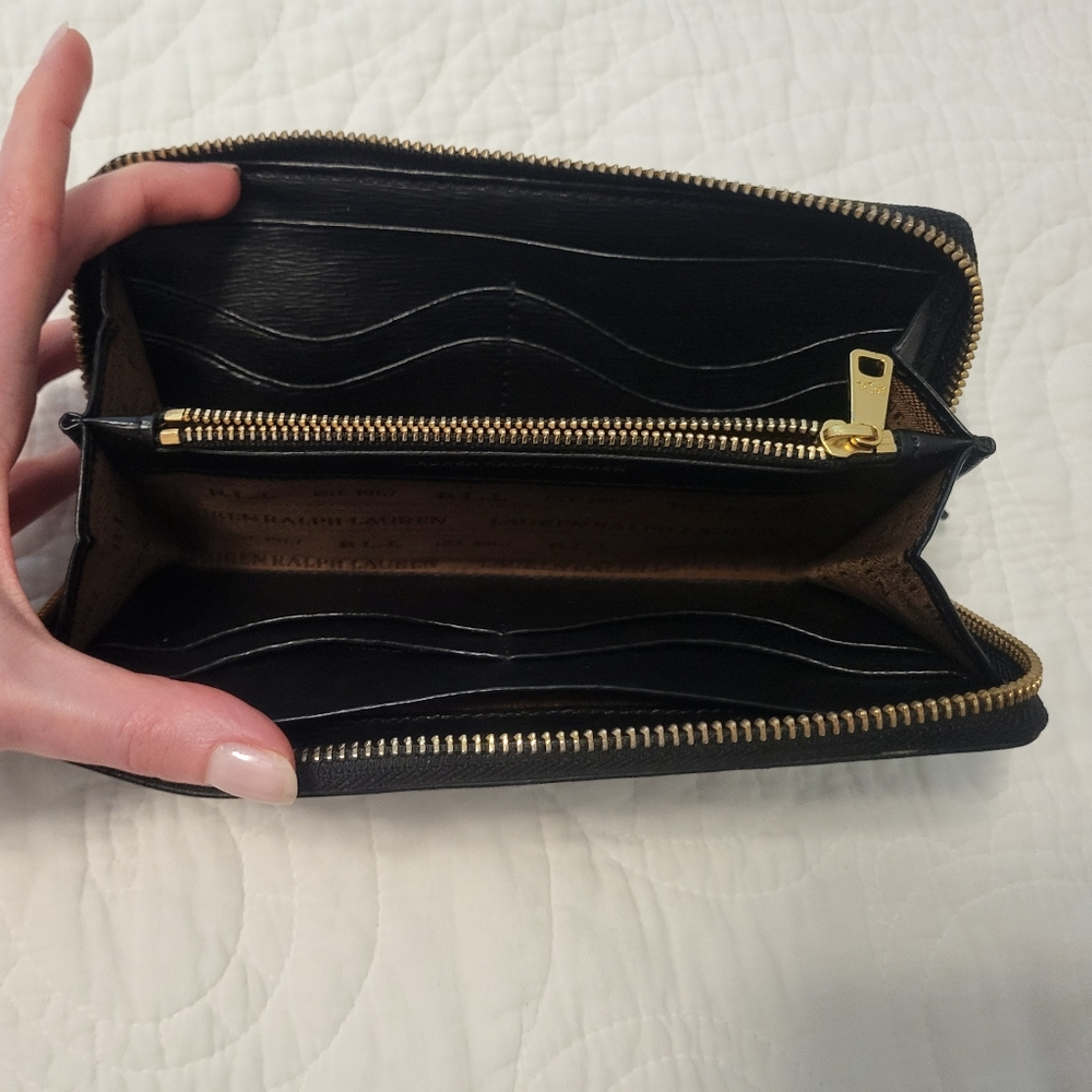 Lauren Ralph Lauren Black Leather Wallet - Picture 4 of 4